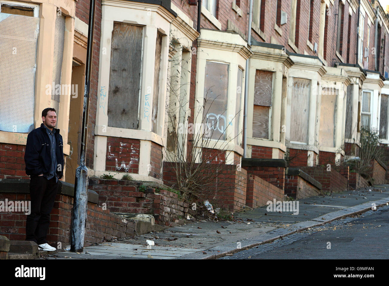 Sono stati imbarcati alloggi a Elswick, vicino a Newcastle upon Tyne. Foto Stock