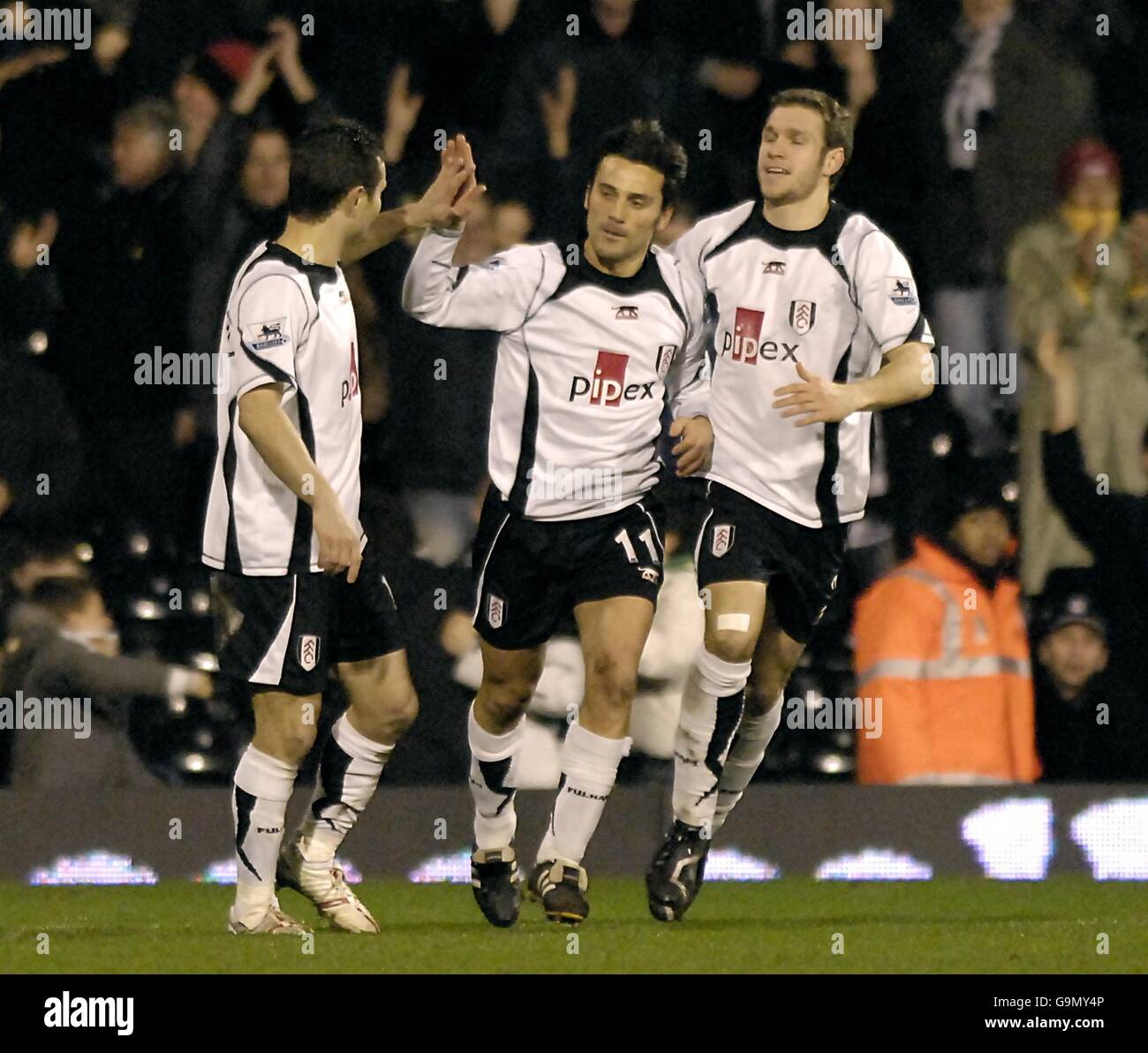 Calcio - fa Cup - terzo turno Replay - Fulham v Leicester City - Craven Cottage. Vincenzo Montella di Fulham celebra il suo obiettivo Foto Stock