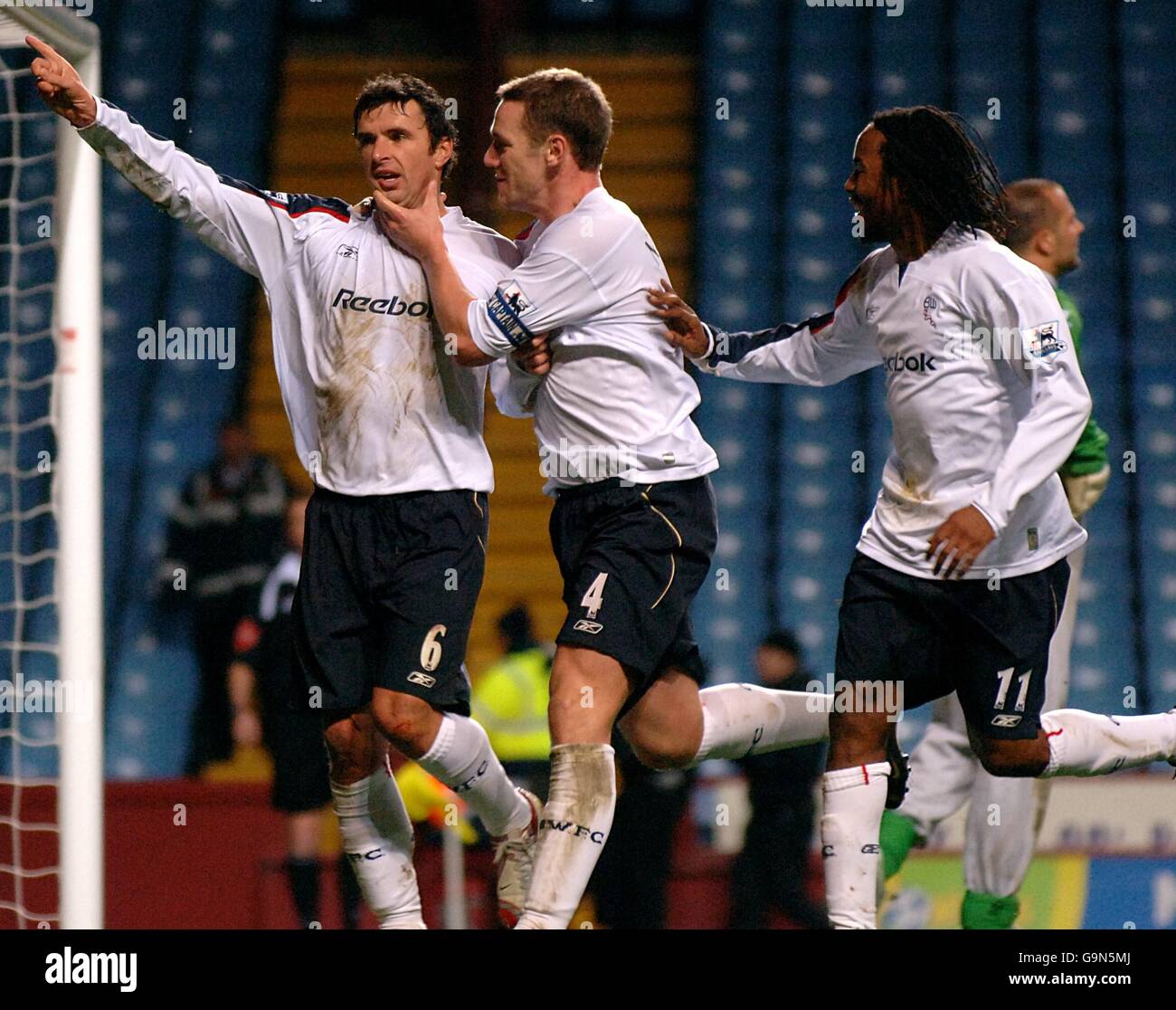 Calcio - FA Barclays Premiership - Aston Villa v Bolton Wanderers - Villa Park Foto Stock