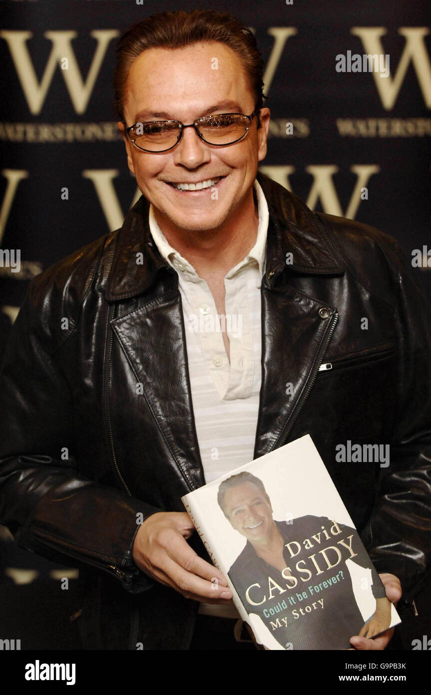 David Cassidy a Waterstone's nel centro di Londra, durante una sessione di firma per la sua autobiografia, potrebbe essere Forever. Foto Stock