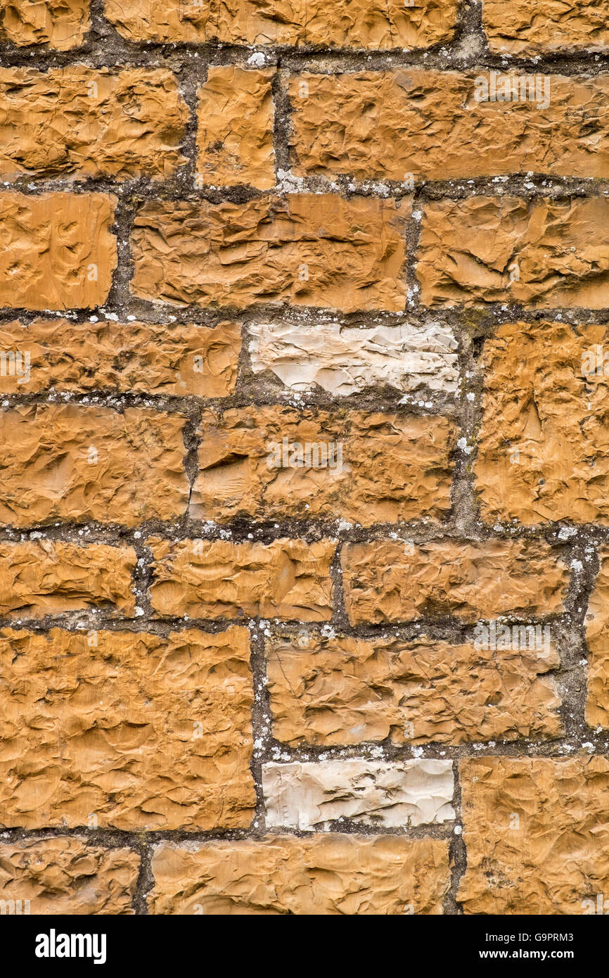 Dettaglio della linea di taglio muro di pietra naturale a San Michelle un Muscoli vicino a Fiesole, Toscana, Italia Foto Stock