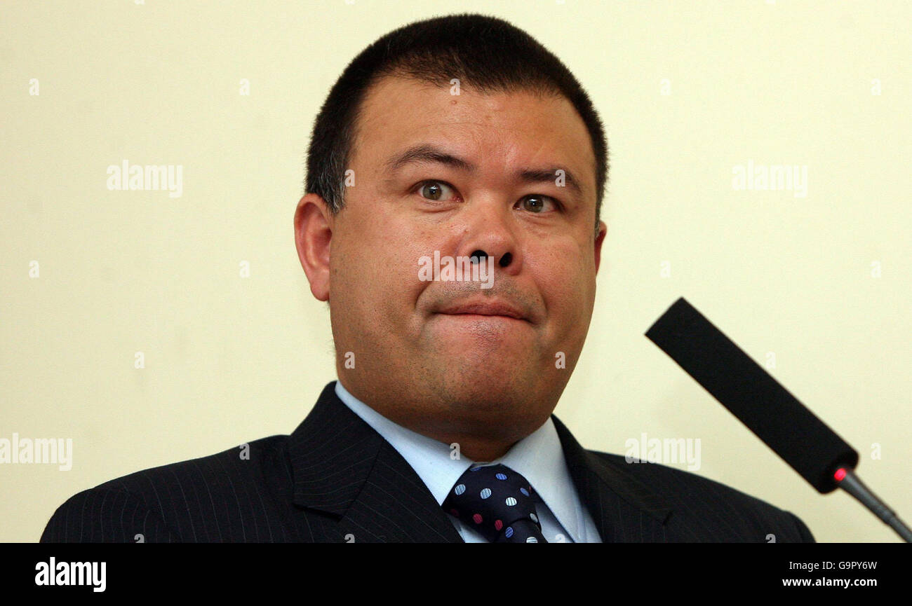 Jonathan Van Tam, consulente Epidemiologo presso l'Health Protection Agency, parla ad una conferenza della Royal Society of Medicine nel centro di Londra sulla minaccia di una pandemia influenzale. Foto Stock