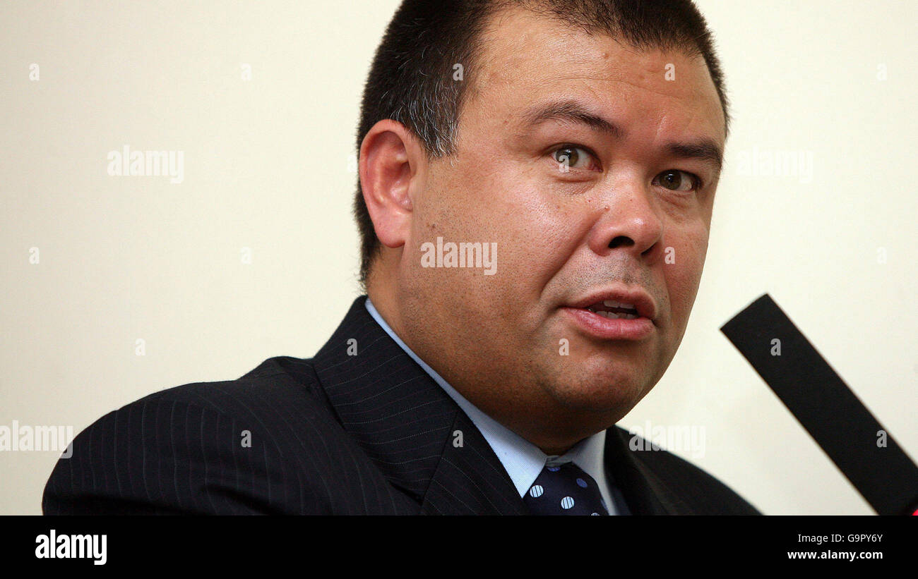 Jonathan Van Tam, consulente Epidemiologo presso l'Health Protection Agency, parla ad una conferenza della Royal Society of Medicine nel centro di Londra sulla minaccia di una pandemia influenzale. Foto Stock