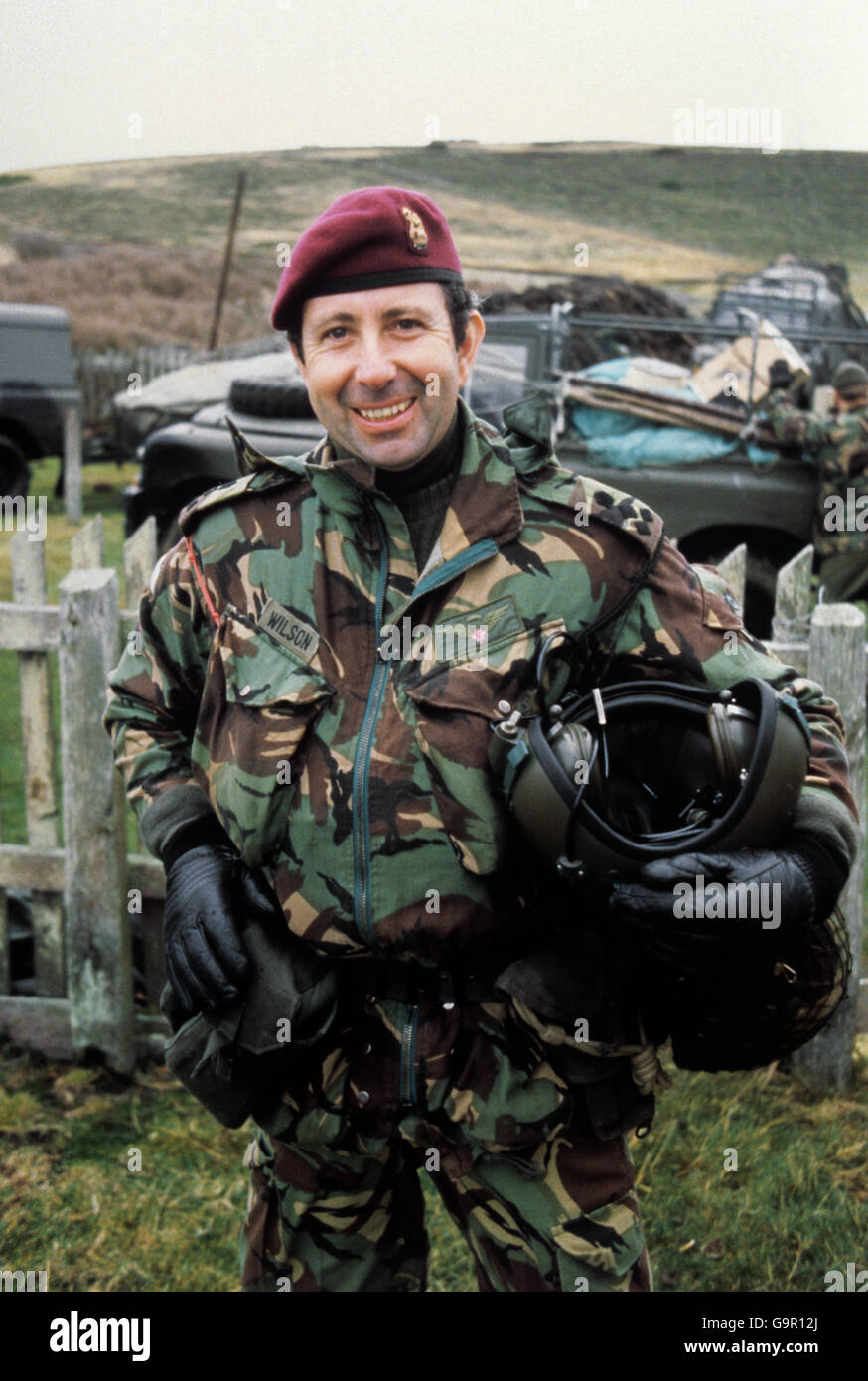Brigadier Tony Wilson, comandante della 5a Brigata della Falklands Task Force britannica nel 'Sud Atlantico, composto dai Gurkhas, dalle Guardie gallesi, dalle Guardie scozzesi e dal 2° reggimento paracadute di Battaglia. Foto Stock