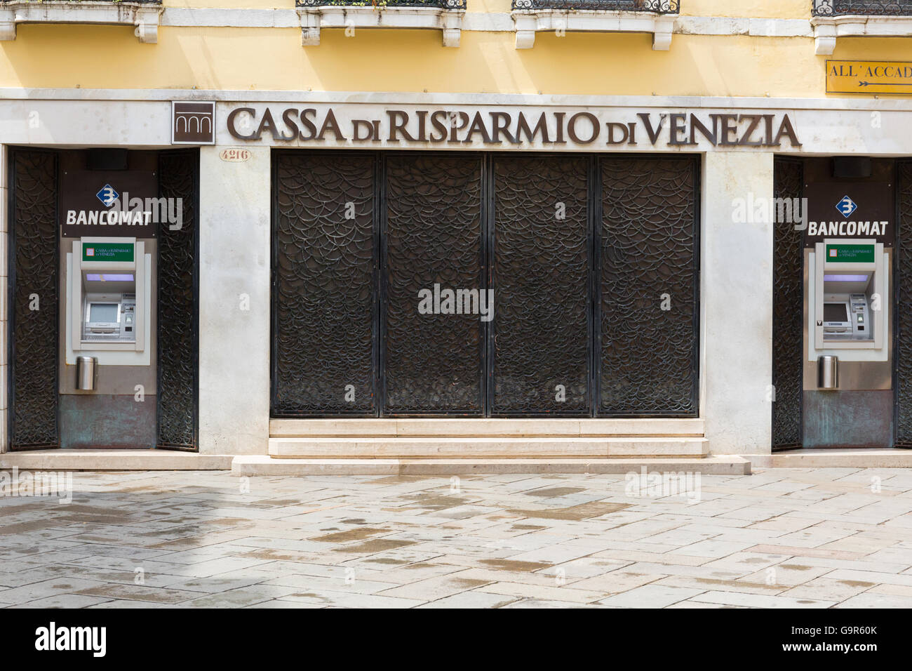 Cassa di Risparmio di Venezia Foto stock - Alamy
