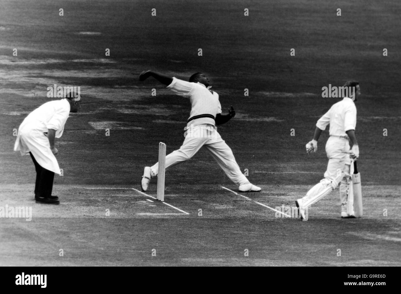 Cricket - seconda prova - Inghilterra / West Indies - seconda giornata. Bowling Charlie Griffith delle West Indies Foto Stock