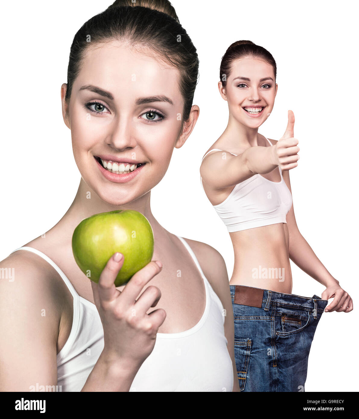 Giovane donna che mostra la perdita di peso risultato Foto Stock