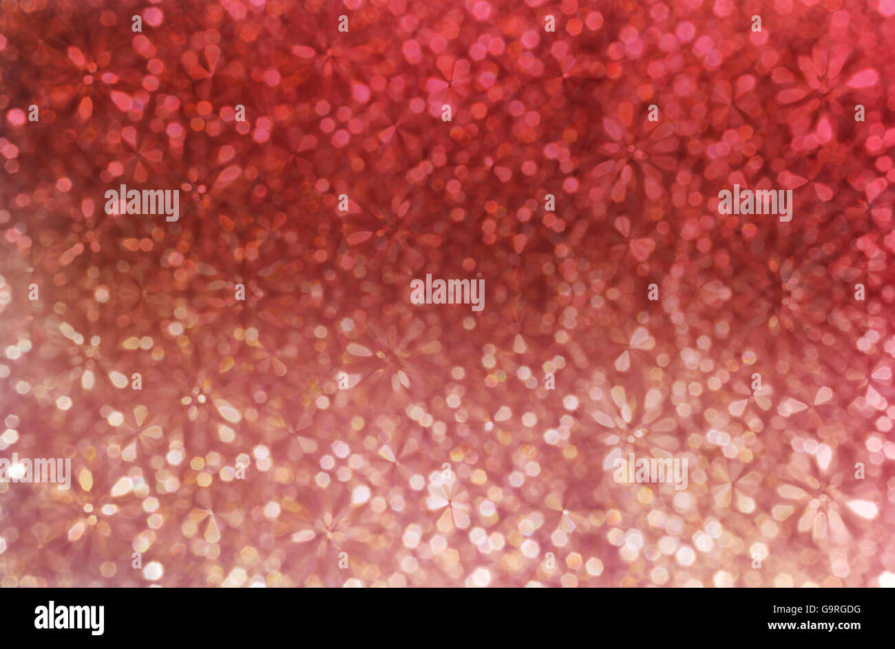 Scintilla colorati e bagliore luminoso colorato bokeh luce in dolce colore rosa tono per san valentino astratti fiori forma del modello ba Foto Stock