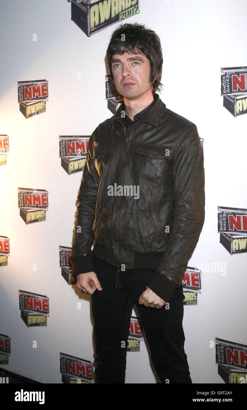 Noel Gallagher of Oasis arriva per i NME Awards 2007 all'Hammersmith Palais nella zona ovest di Londra. Foto Stock