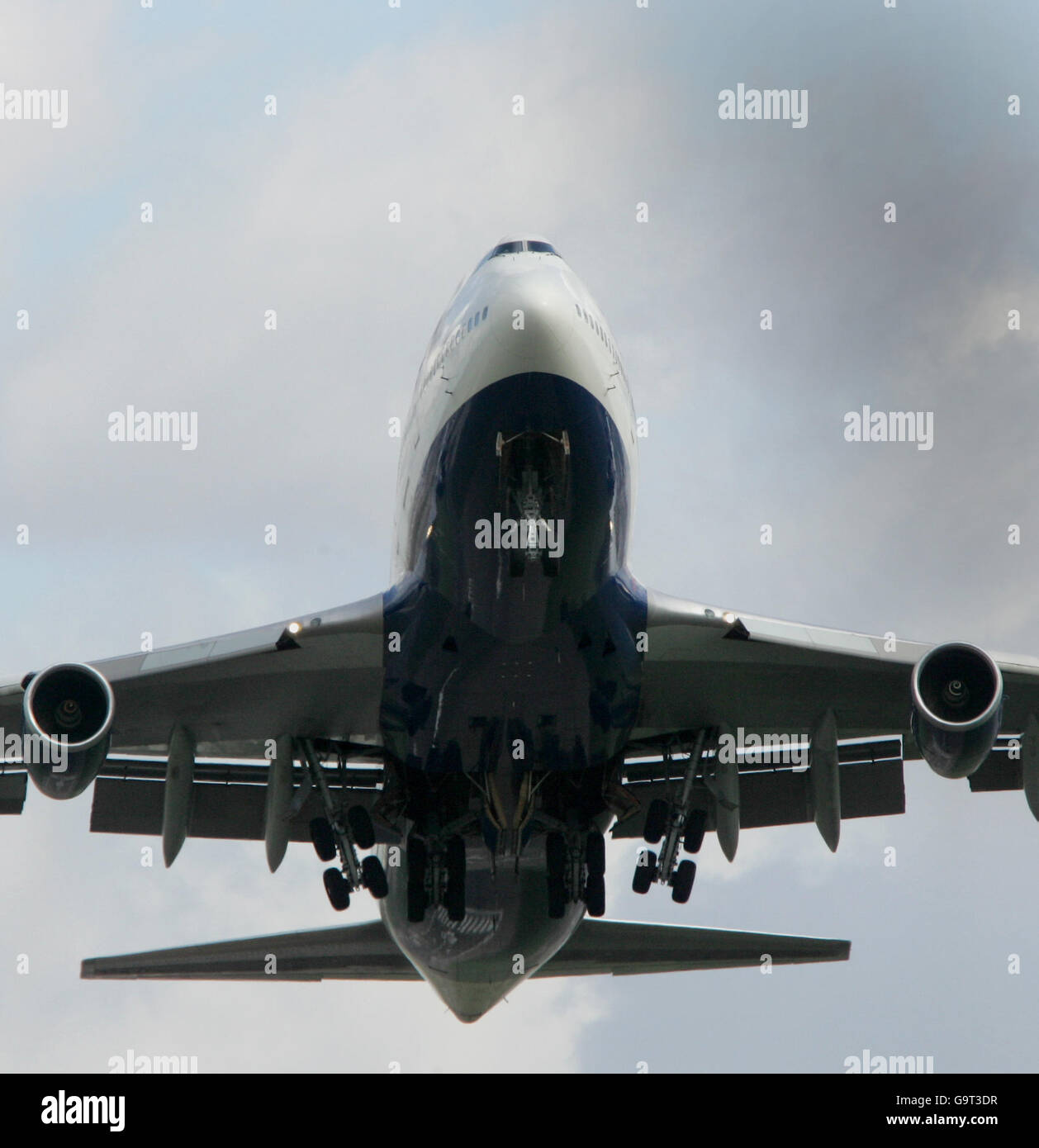 Pics di trasporto generico. Un Boeing 747 della British Airways parte dall'aeroporto di Londra Heathrow. Foto Stock