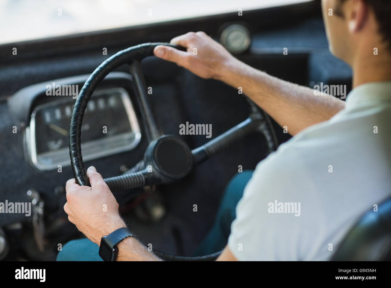 Driver del Bus della guida di un autobus Foto Stock