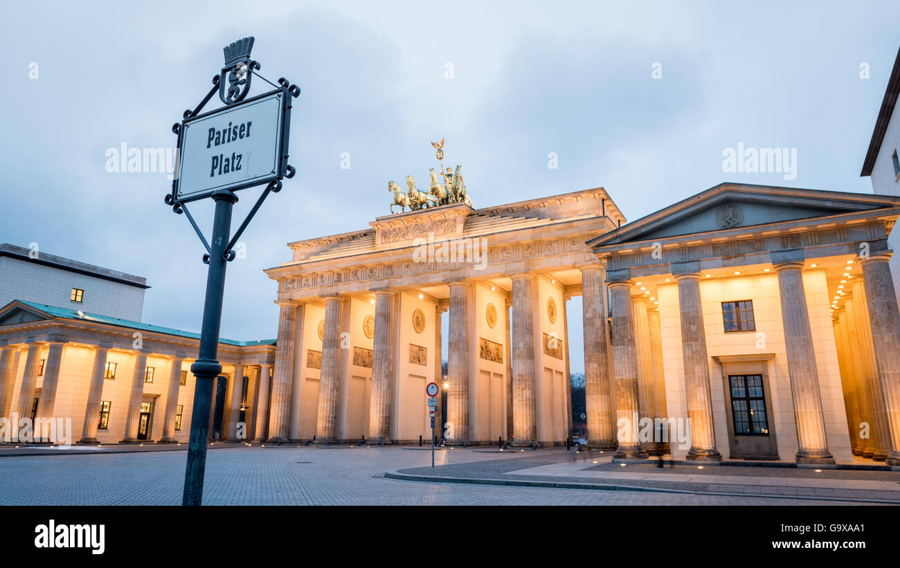 Berlin Brandenburg Gate, Germania Foto Stock