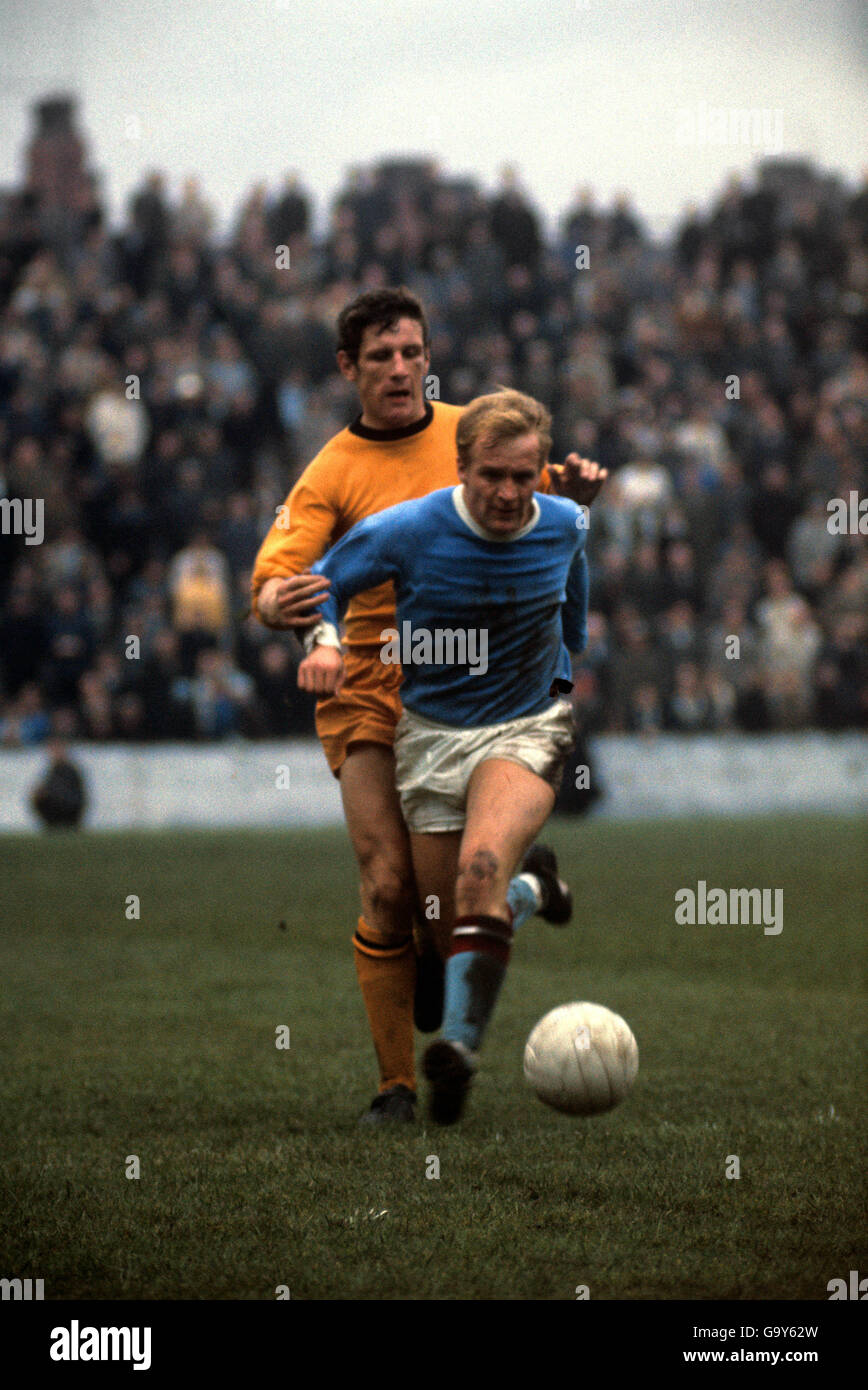 Soccer League Division One - Manchester City v Wolverhampton Wanderers - Maine Road Foto Stock