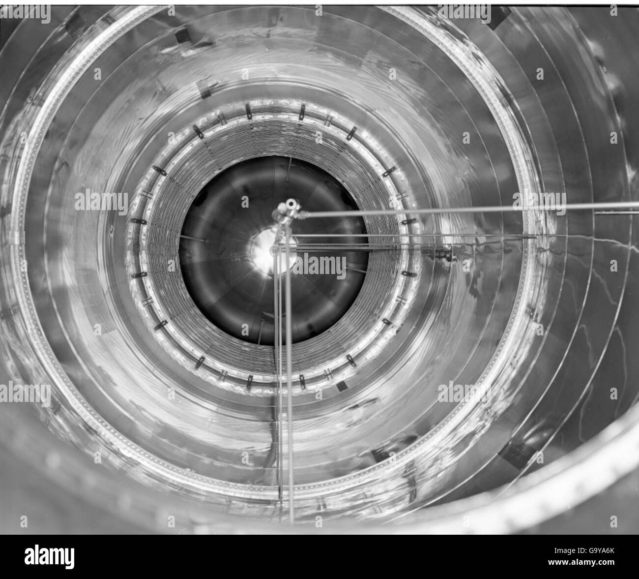 La GD Astronautics ha condotto studi di pressurizzazione subacquea e test di visione il 17 febbraio 1969. Questa immagine fa parte della Convair/General Dynamics Astronautics Atlas negative Collection, che documenta i primi test missilistici Atlas. Foto Stock