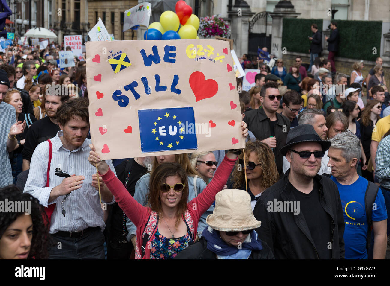 Londra, Regno Unito. 02Luglio, 2016. Anti Brexit marcia di protesta a Londra, UK Credit: London pix/Alamy Live News Foto Stock