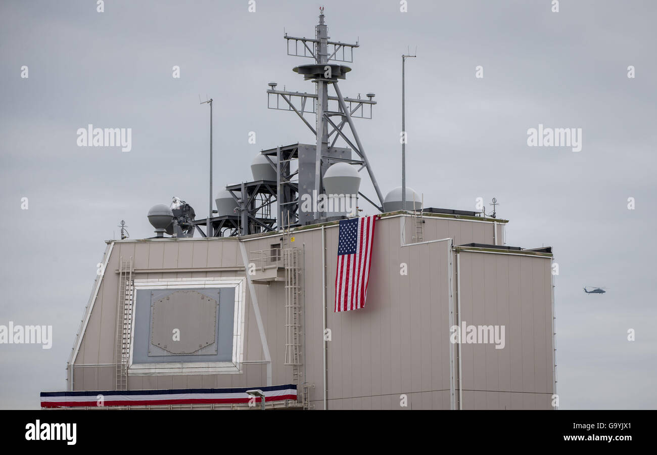 Deveselu, Romania. Il 12 maggio 2016. La torre di radar della base NATO per la scudo protettivo in Deveselu, Romania, 12 maggio 2016. Il sistema Aegis, sviluppato dalla US Navy, è stazionato in Deveselu. Foto: KAY NIETFELD/DPA/Alamy Live News Foto Stock