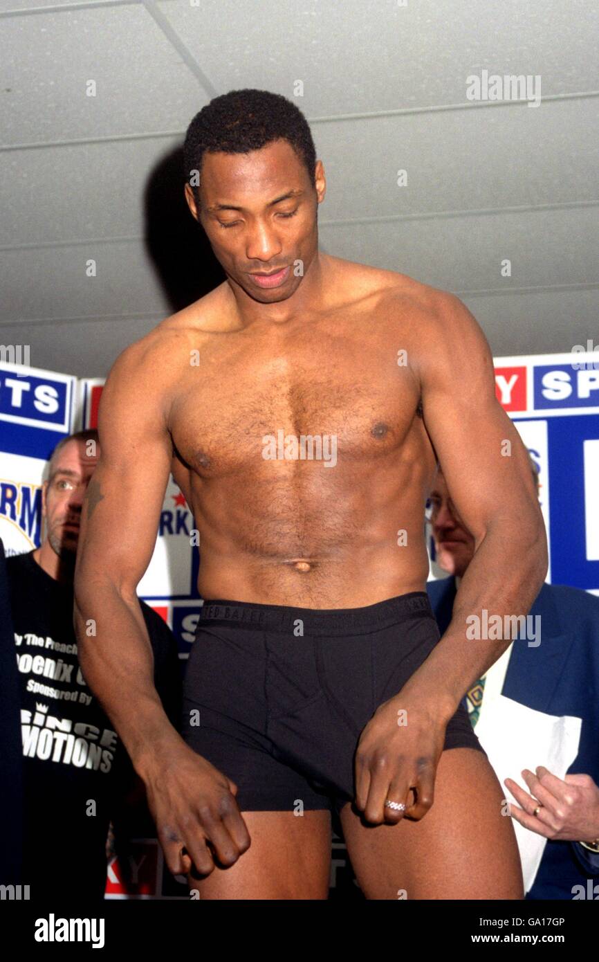 Boxe - Carl Thompson v Johnny Nelson - Weigh-in. Johnny Nelson Foto Stock