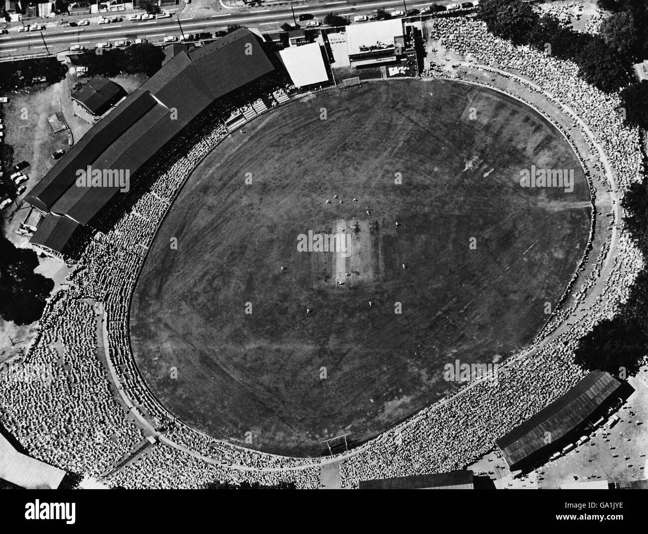 Cricket - MCC's Tour of Australia - Queensland / MCC - secondo giorno. Vista aerea del Brisbane Cricket Ground, popolarmente noto come Gabba Foto Stock