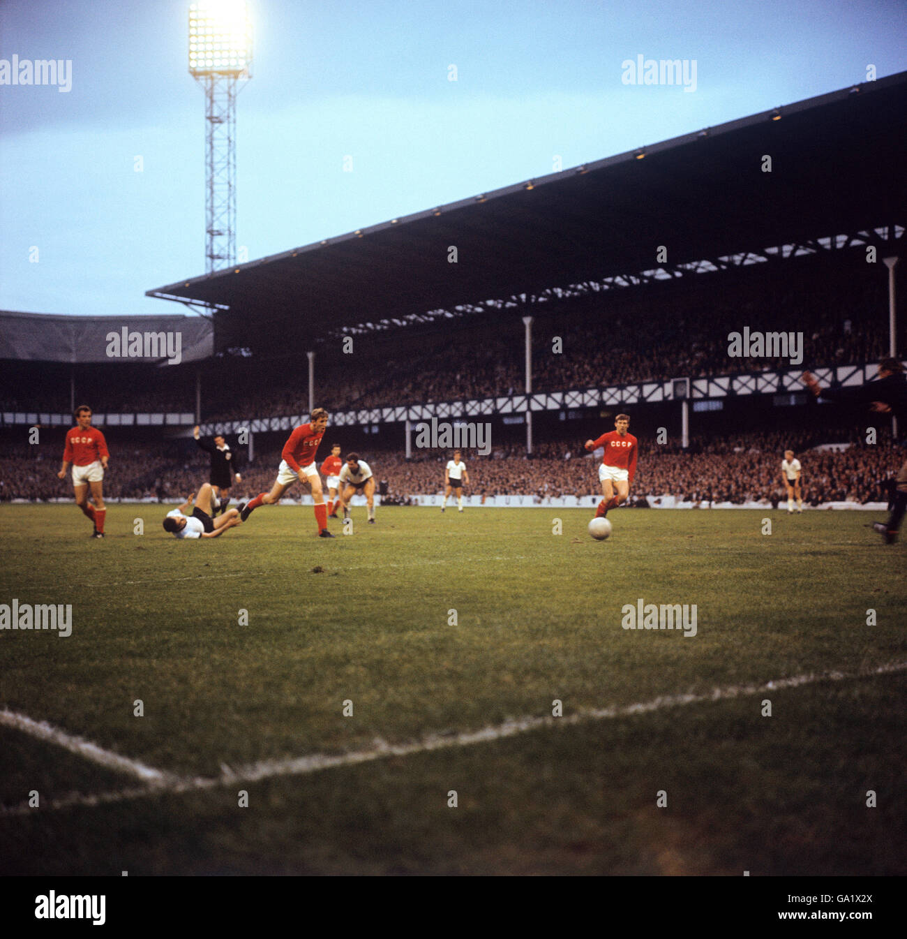 Calcio - Coppa del Mondo di calcio Inghilterra 1966 - Semi finale - Germania Ovest v URSS - Goodison Park di Liverpool. Foto Stock