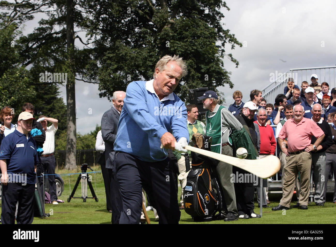 Jack Nicklaus durante una visita al castello di Luttrellstown e al Golf Resort di Dublino. Foto Stock