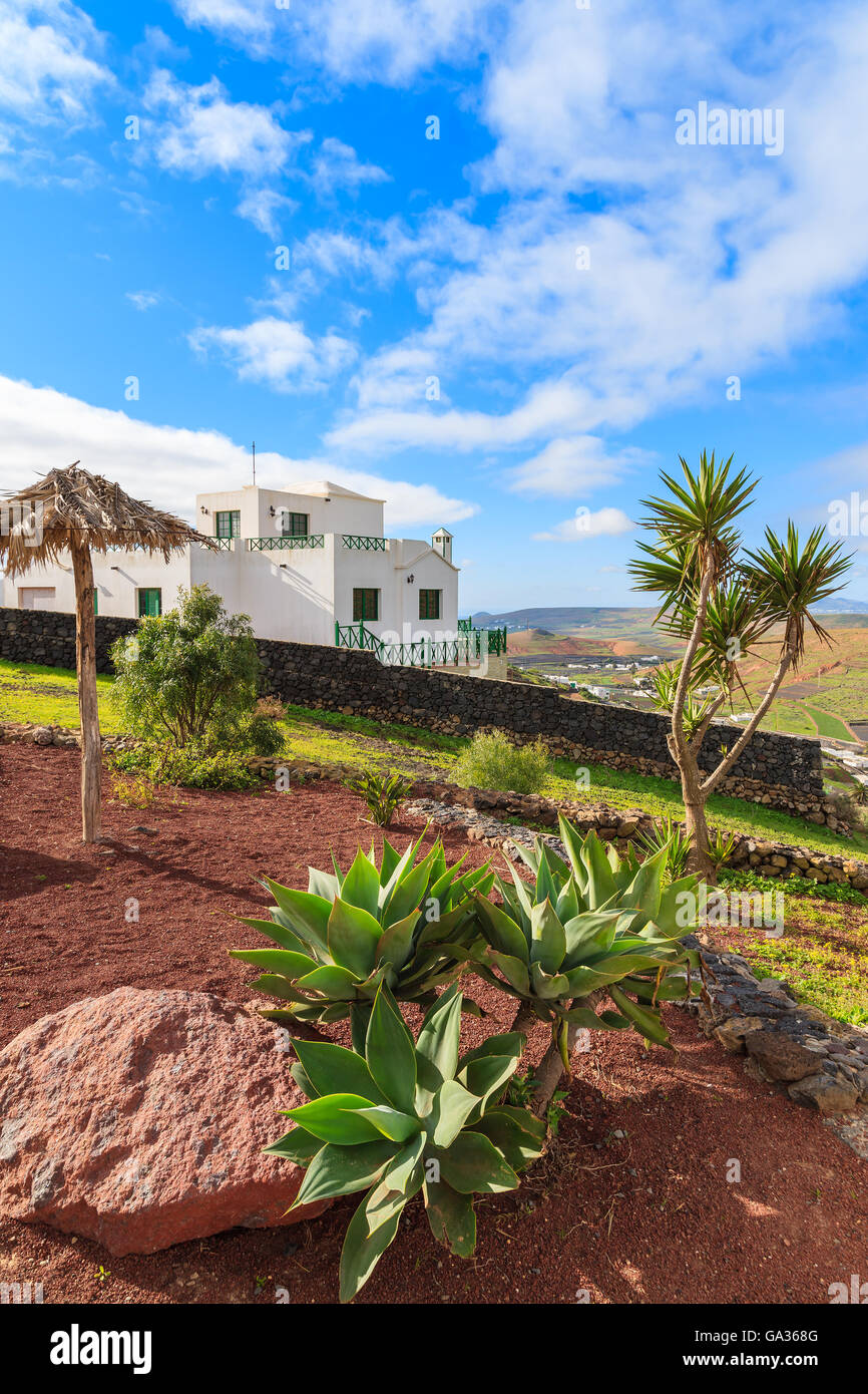 Paesaggio tropicale dell'isola di Lanzarote a Mirador de Los Valles, Spagna Foto Stock
