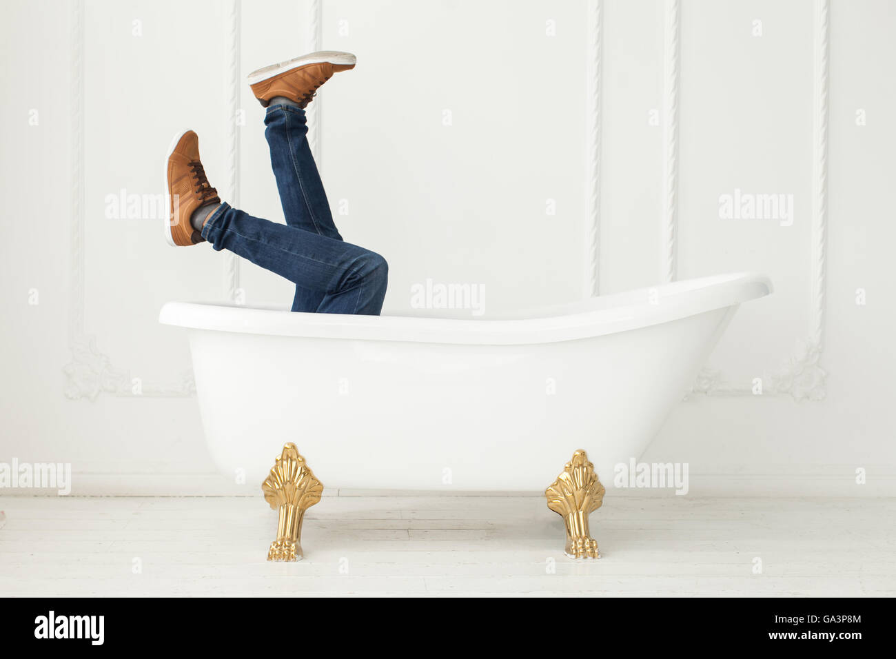 Scarpe da bagno immagini e fotografie stock ad alta risoluzione