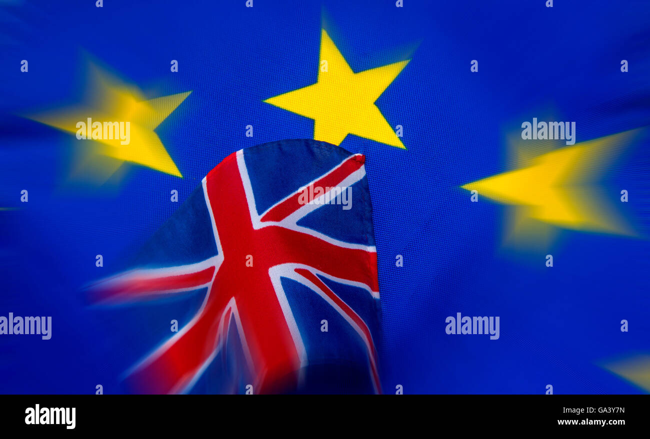 Brexit. Bandiere di Unione europea e Regno Unito Foto Stock