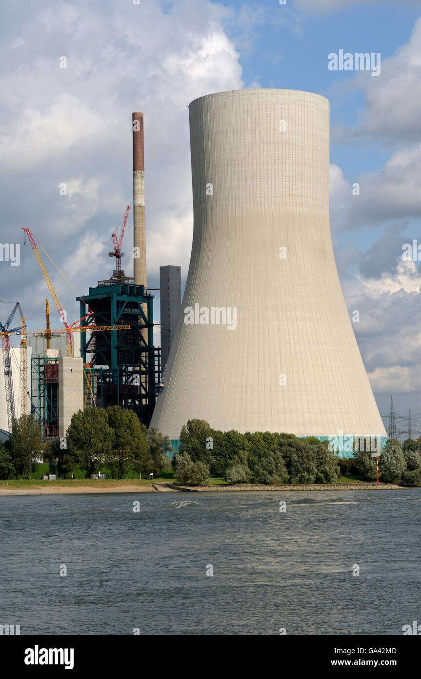 Centrali elettriche a carbone, Duisburg-Walsum, Basso Reno, Renania settentrionale-Vestfalia, Germania / hard centrali a carbone vegetale Foto Stock