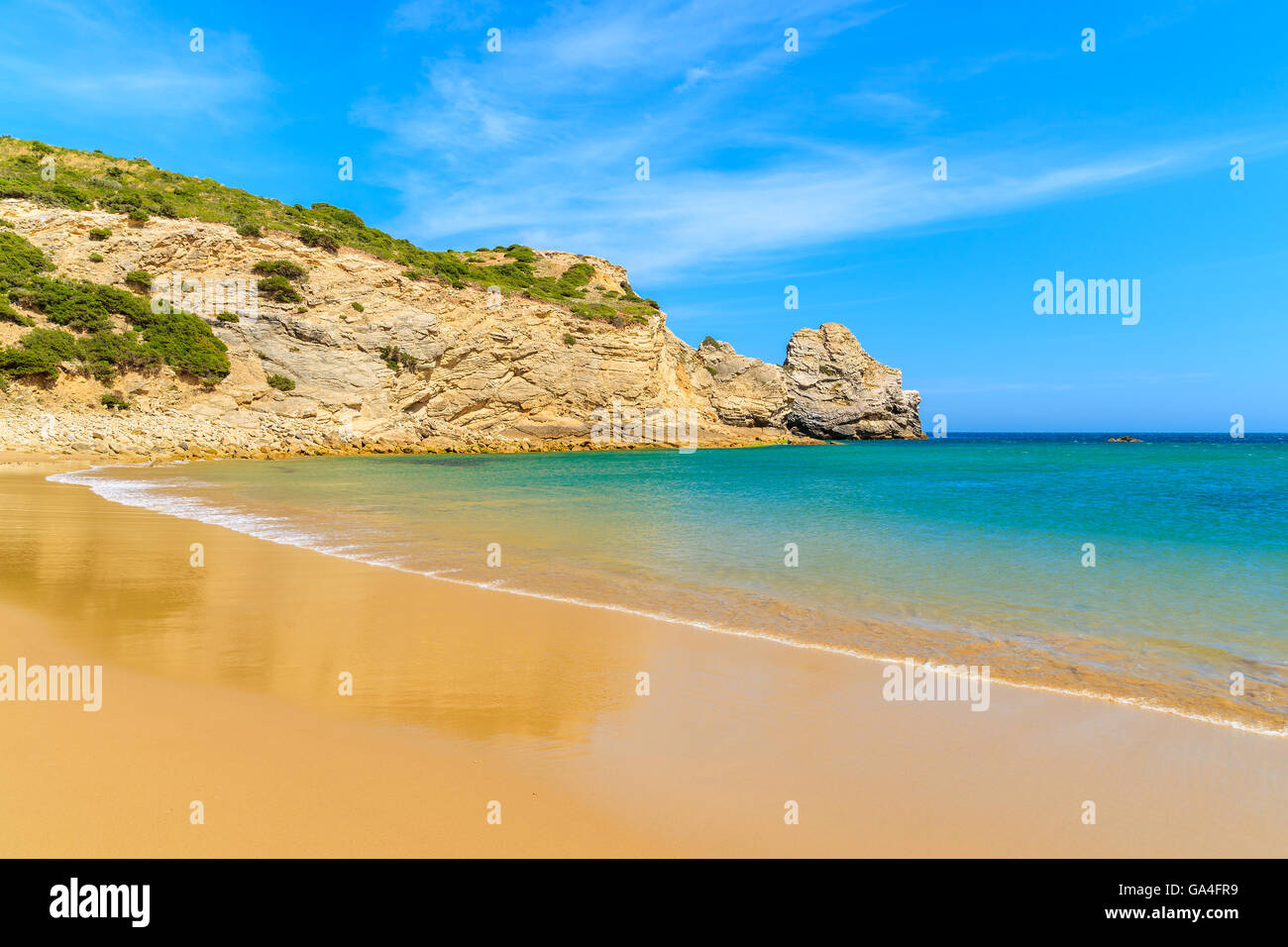 Sabbia dorata Barranco Beach sulla costa occidentale del Portogallo Foto Stock