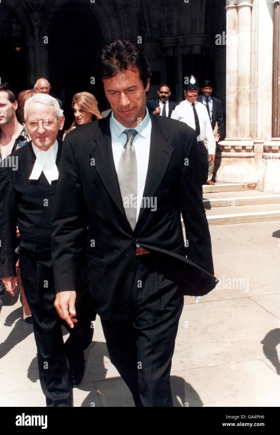 Cricket - Imran Khan causa in tribunale Foto Stock