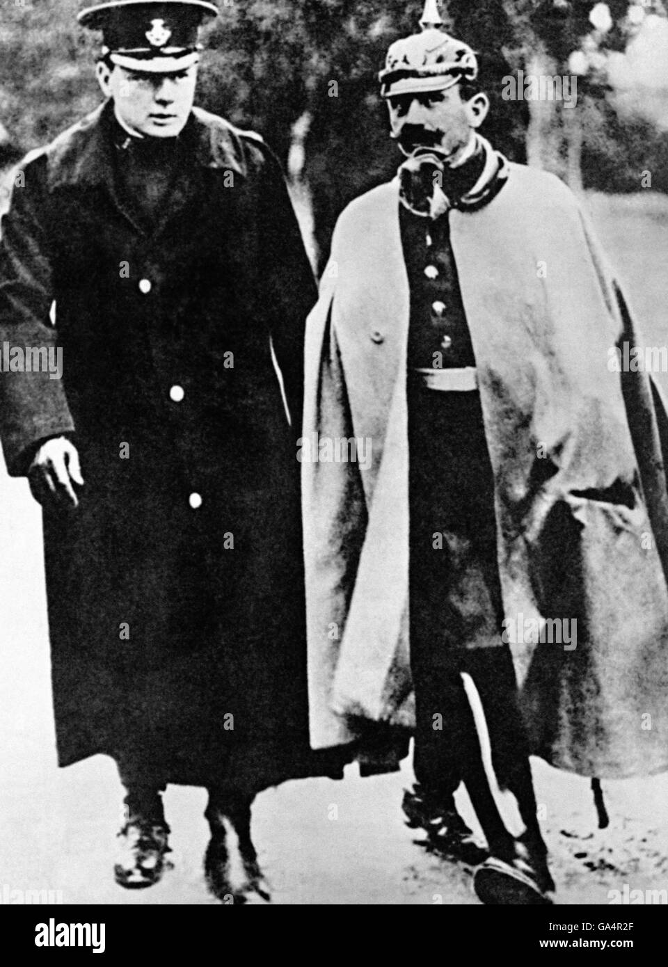 Winston Churchill, presidente del Consiglio di Amministrazione del Commercio, e l'imperatore tedesco Kaiser Wilhelm II Foto Stock