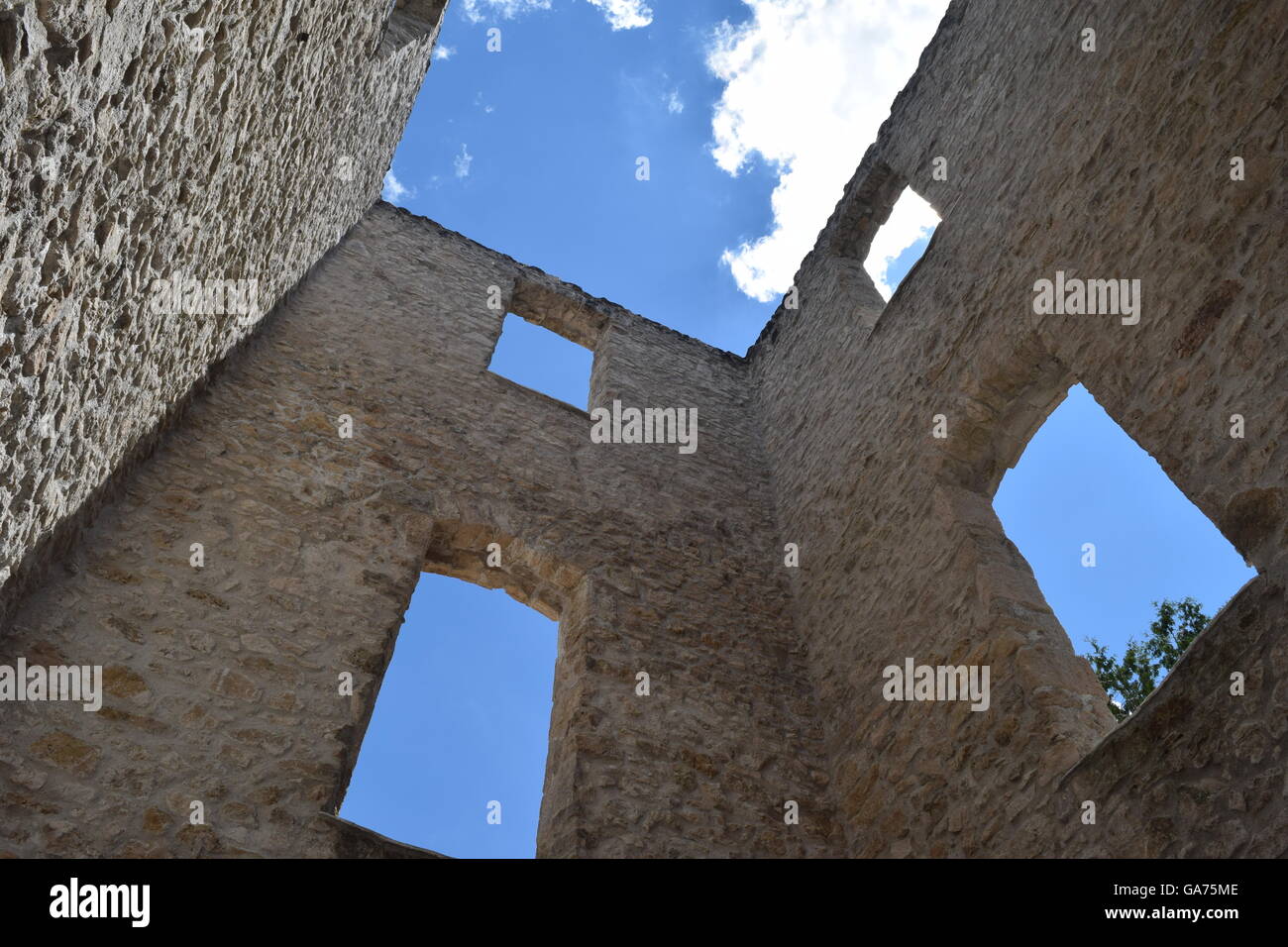 Torre di pietra rovina Foto Stock