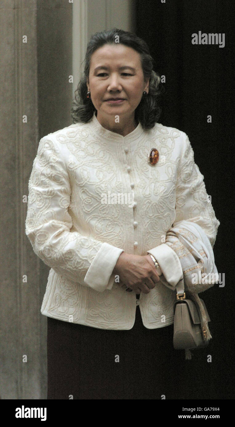 Yoo Taek presto in N10 Downing Street Foto Stock