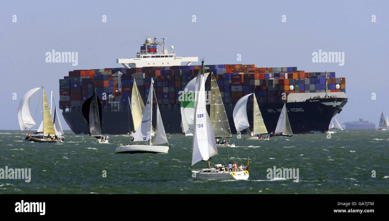 Vela - Skandia Cowes Week Regatta - Isola di Wight Foto Stock