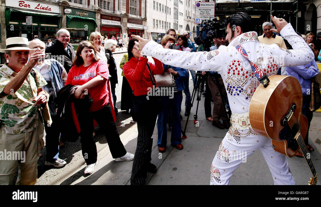 La morte di Elvis trentesimo anniversario Foto Stock