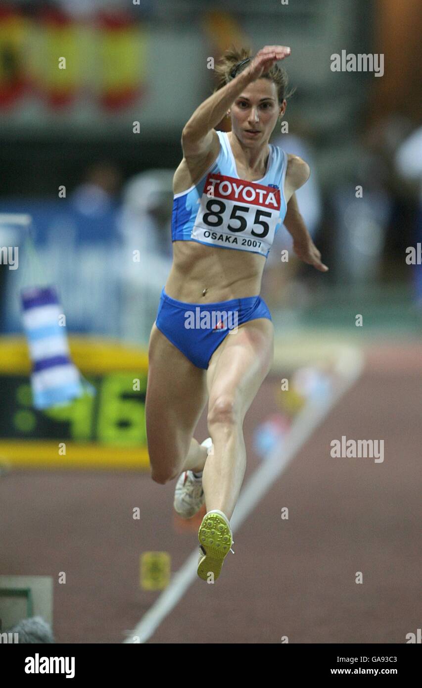 Atletica - Campionati mondiali di atletica IAAF - Osaka 2007 - Stadio Nagai. La Slovenia Marija Sestak in azione durante la Triple Jump Final Foto Stock