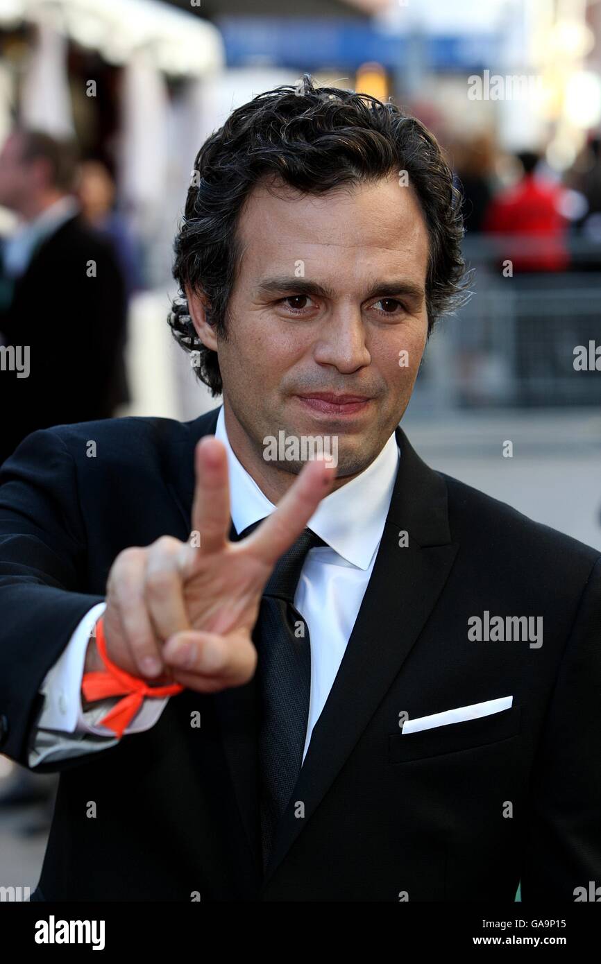 Mark Ruffalo arriva per la prima di Reservation Road, al Toronto International Film Festival, Canada. Foto Stock