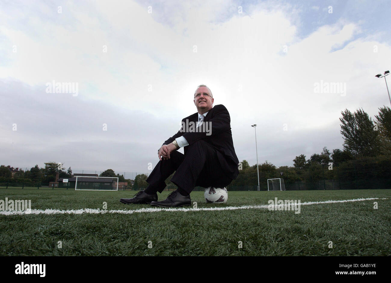 Calcio - campo artificiale - Beato Thomas Holford College. Direttore John Cornally sul campo artificiale 3G del Beato Thomas Holford College di Altrincham, Cheshire. Foto Stock