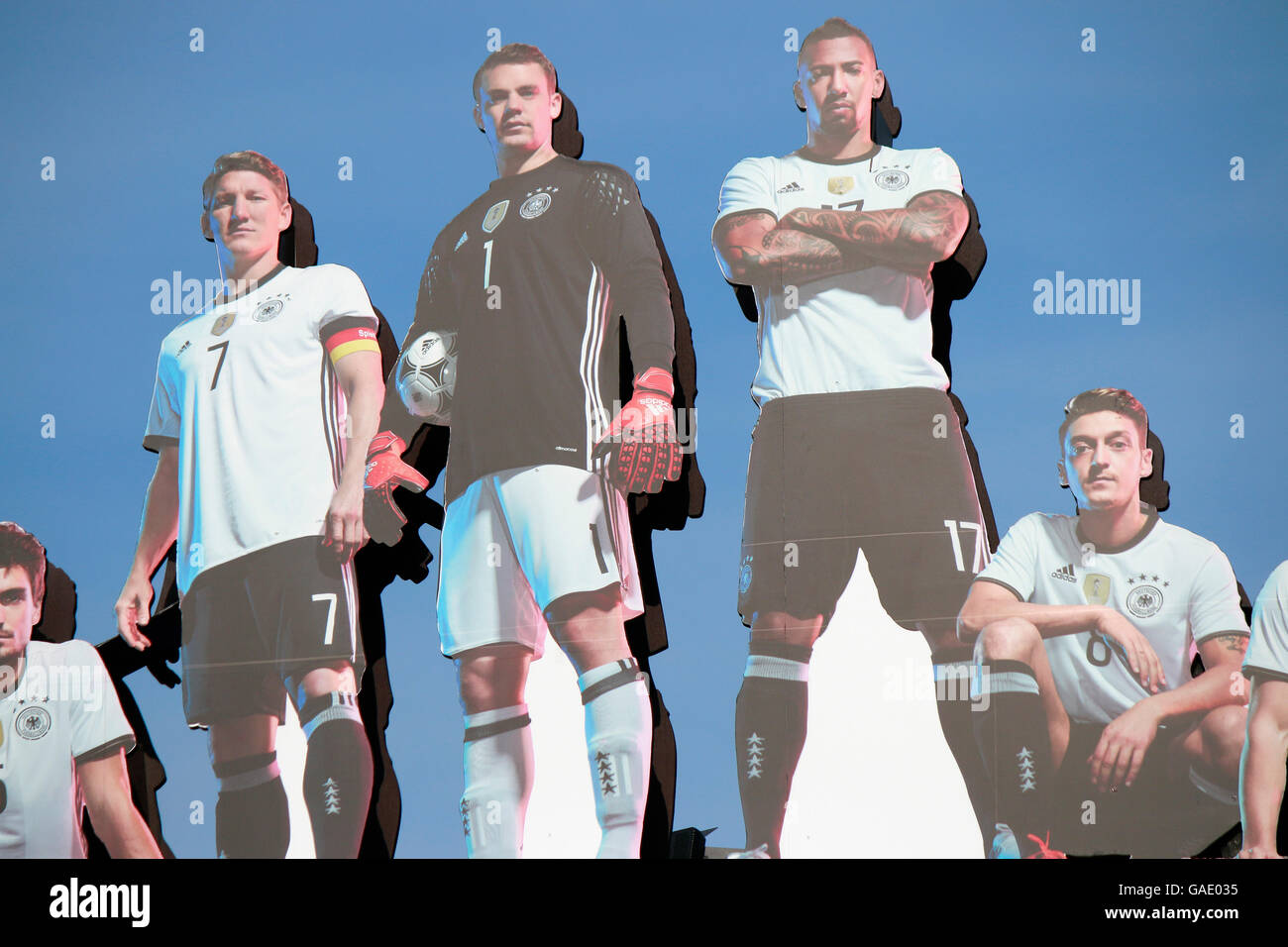 Bilder von Mats Hummels, Bastian SCHWEINSTEIGER, Manuel Neuer, Jerome Boateng, Mesut Oezil - 'Die Mannschaft' - Impressionen: Foto Stock