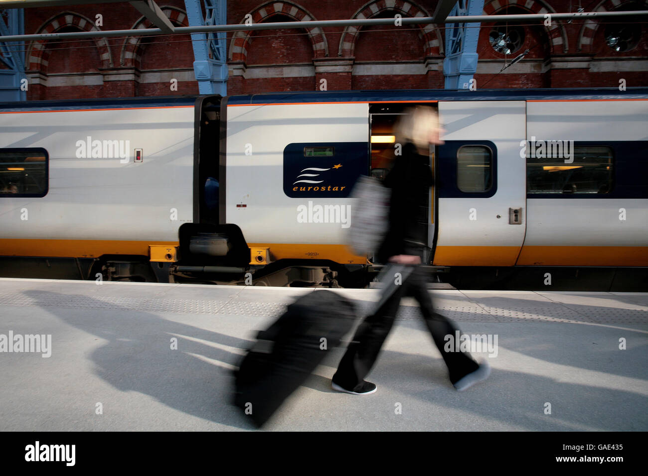 Eurostar apre al pubblico presso la stazione di St Pancras Foto Stock