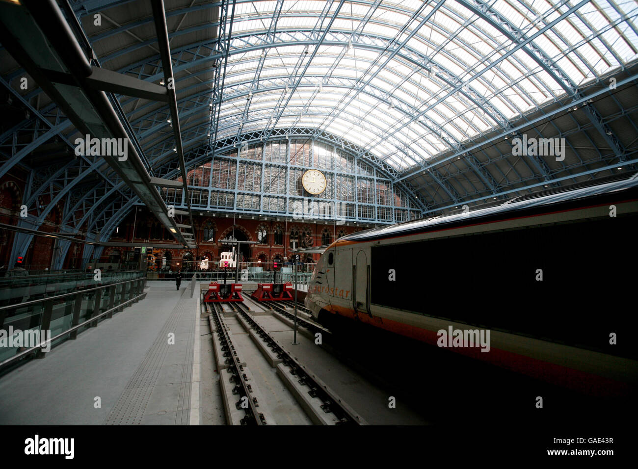 Eurostar apre al pubblico presso la stazione di St Pancras Foto Stock