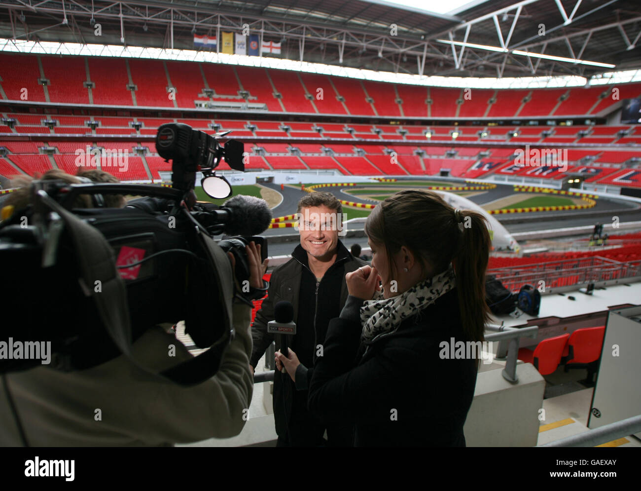 Motor Racing - gara di Champions - Media Day - Wembley Stadium Foto Stock