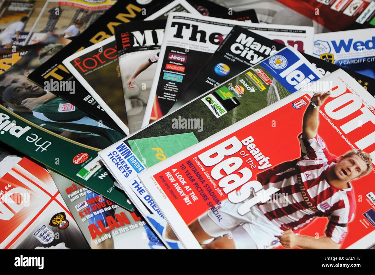 Calcio - programmi. Una selezione di programmi di calcio Foto Stock