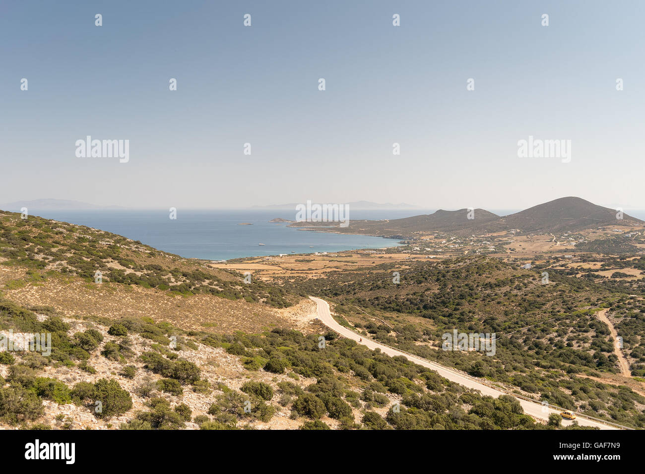 Antiparos isola in Grecia paesaggio dalla cima di una montagna. Foto Stock