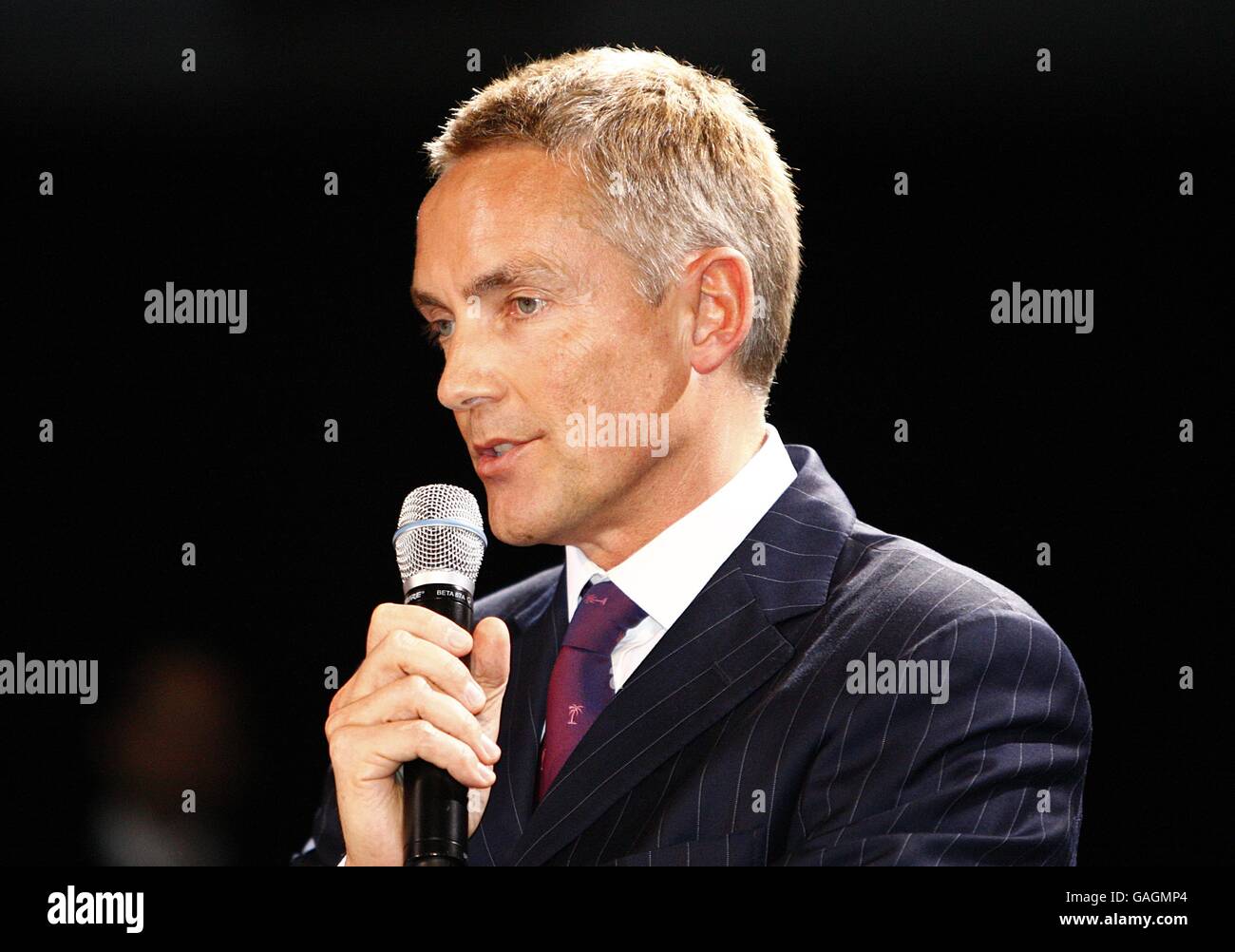 Direttore operativo del gruppo McLaren Martin Whitmarsh, in occasione del lancio della Vodafone McLaren Mercedes MP4-23 presso il Museo Mercedes-Benz di Stoccarda. Foto Stock