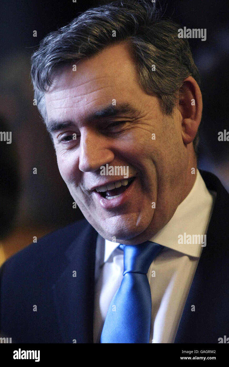 Il primo ministro britannico Gordon Brown incontra i membri della comunità indiana in un ricevimento nel 10 Downing Street, Londra. Foto Stock