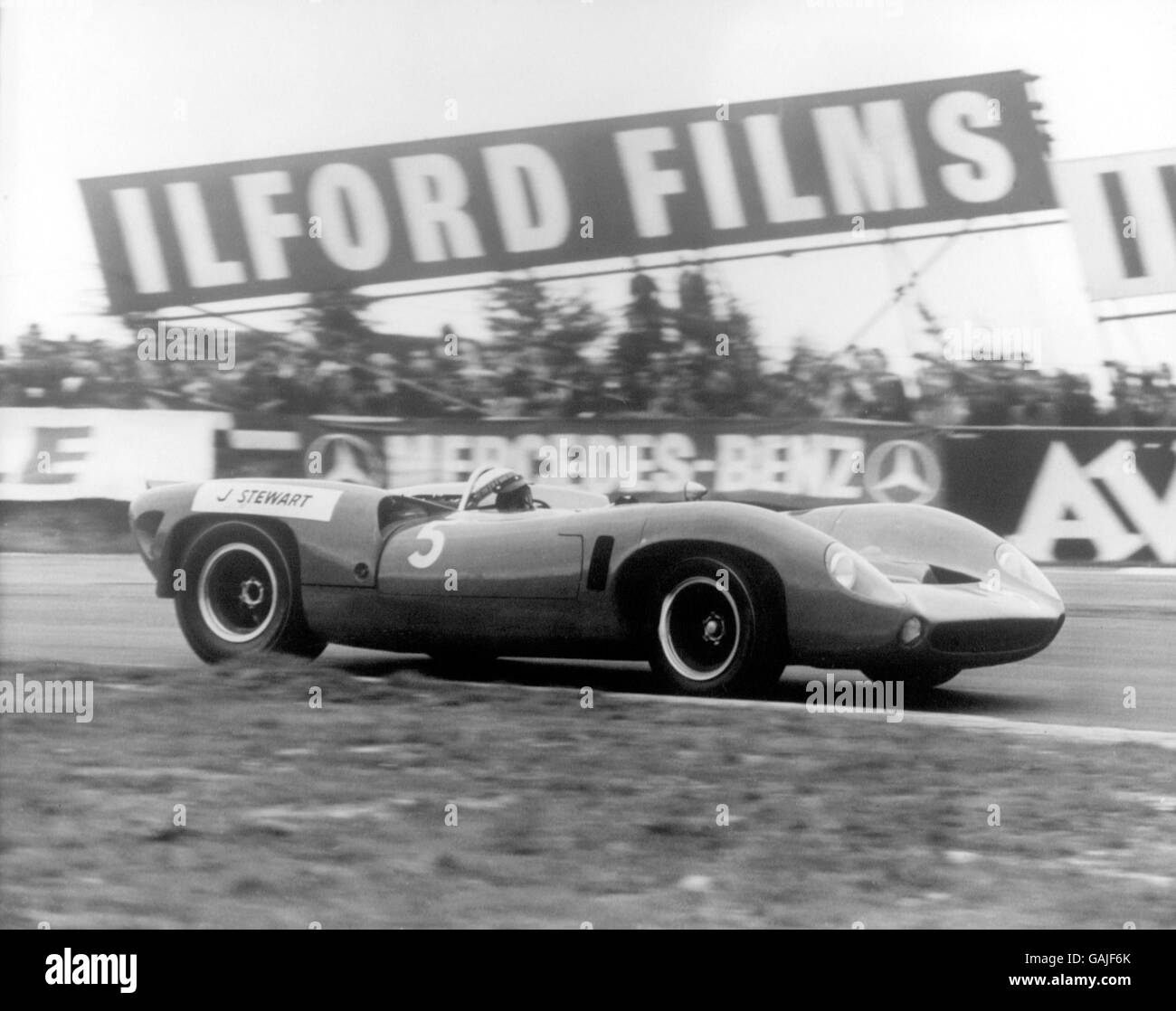Motor Racing - Brands Hatch. Jackie Stewart in azione in una Lola 70 Chevrolet Foto Stock