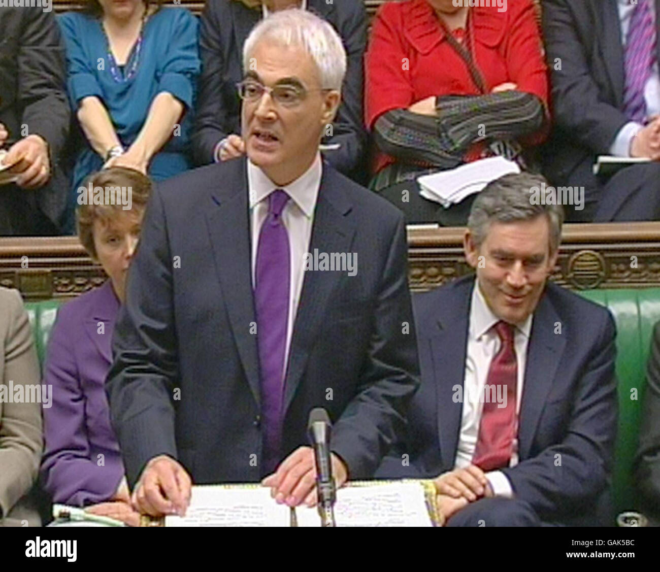 Il Cancelliere dello scacchiere Alistair Darling ha pronunciato il suo discorso sul bilancio alla Camera dei Comuni. Foto Stock