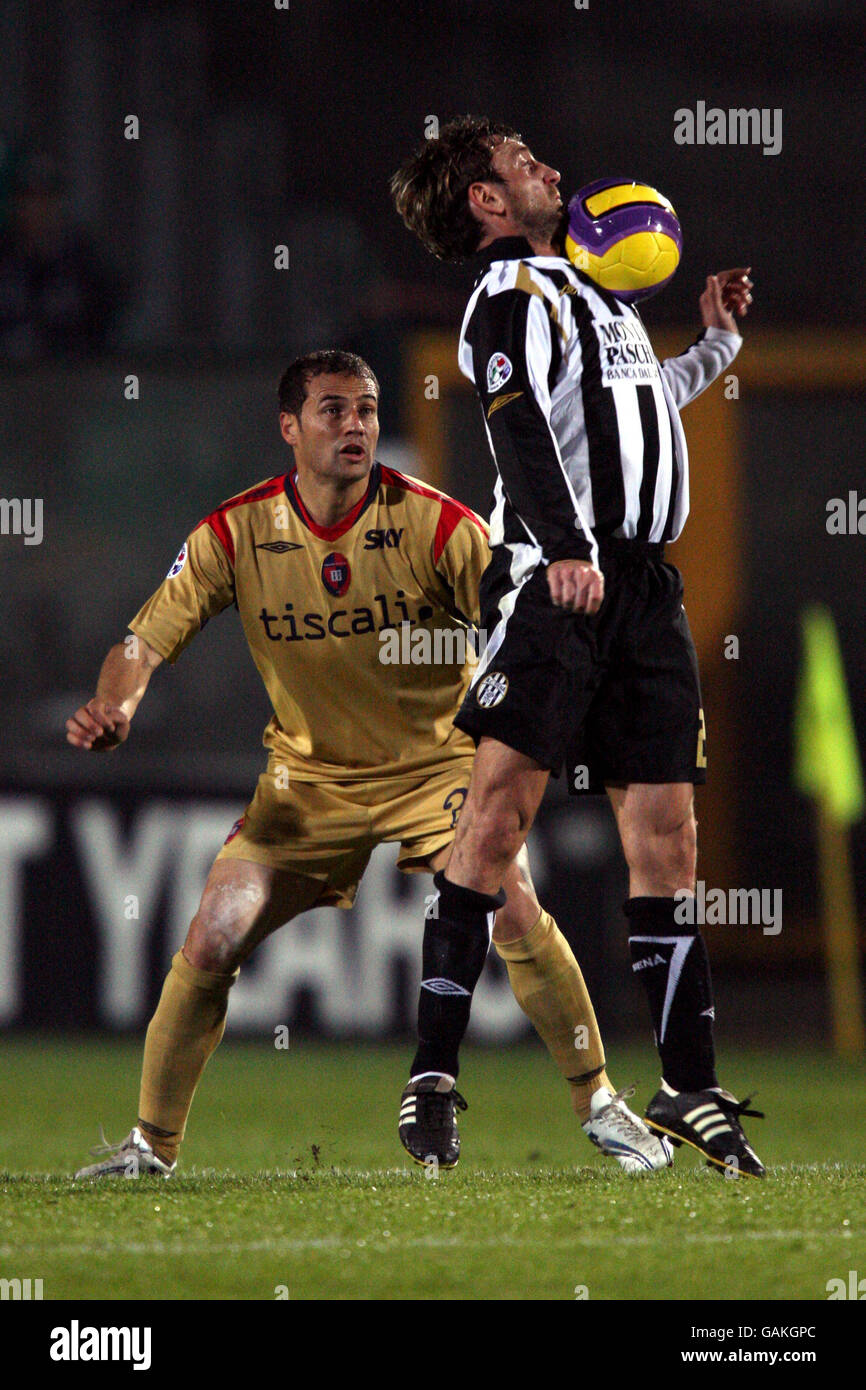 Calcio - Serie A italiana - Siena v Cagliari - Artemio Franchi Arena Montepaschi Foto Stock