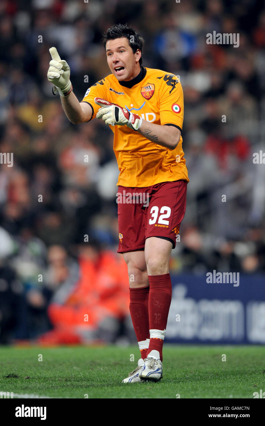 Soccer - UEFA Champions League - Quarti di Finale - seconda gamba - Real Madrid v Roma - Santiago Bernabeu Foto Stock